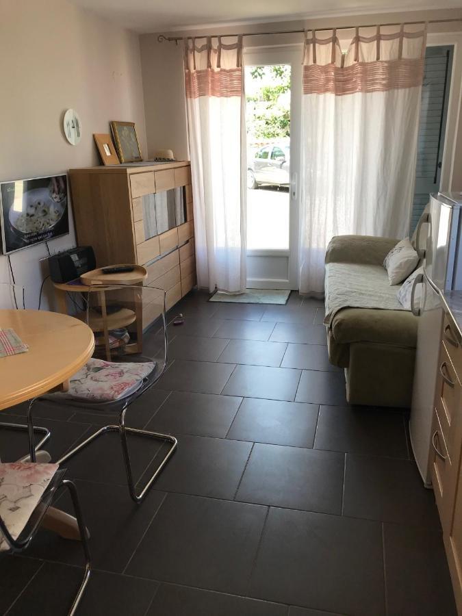 Apartman Sinikovic Daire Barusic Dış mekan fotoğraf