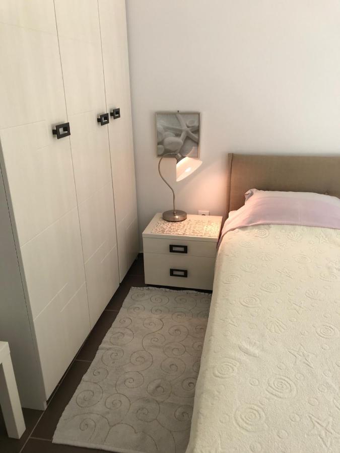 Apartman Sinikovic Daire Barusic Dış mekan fotoğraf